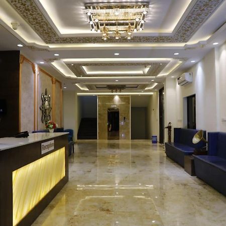 Hotel Grand Vasaante 皮尔瓦拉 外观 照片