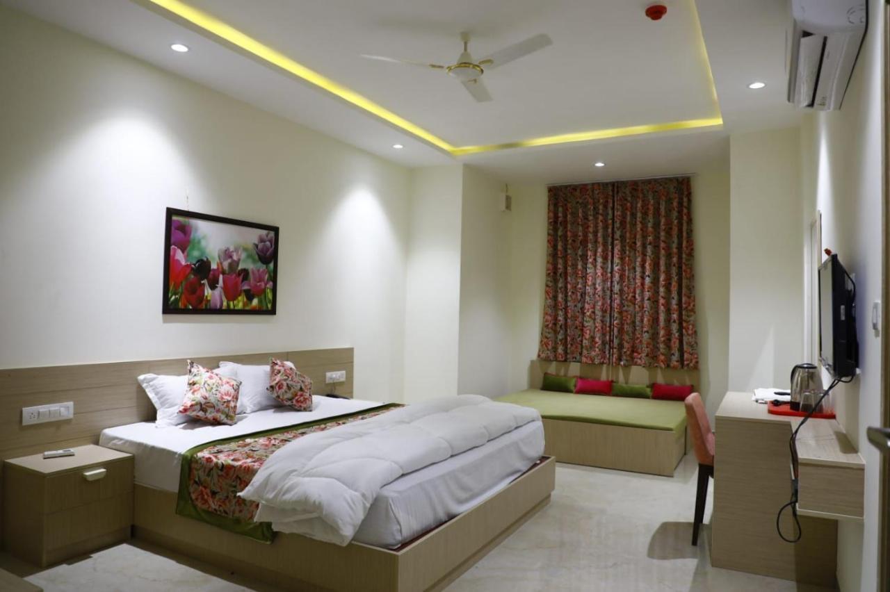 Hotel Grand Vasaante 皮尔瓦拉 外观 照片
